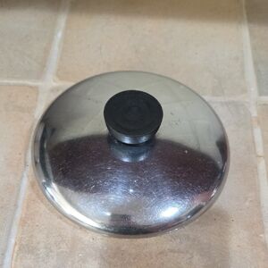 Stainless Steel Cookware Lid with Black Knob